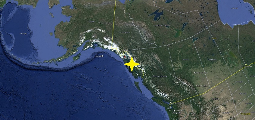 Image 8: Pale capsule-shaped UAP captured by SID-1 aboard a large cruise ship in Alaska